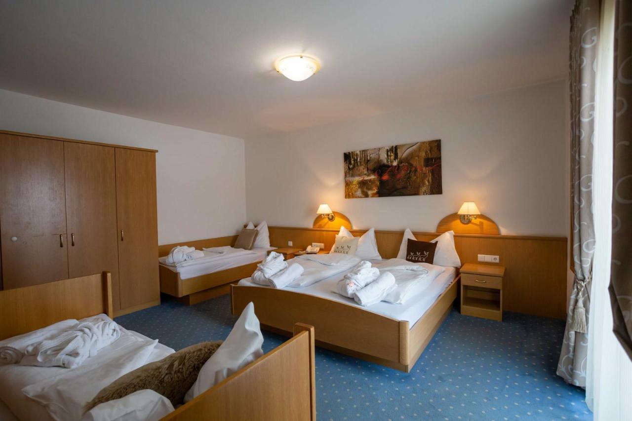 Hotel Martinerhof Сан Лоренцо ди Себато Екстериор снимка