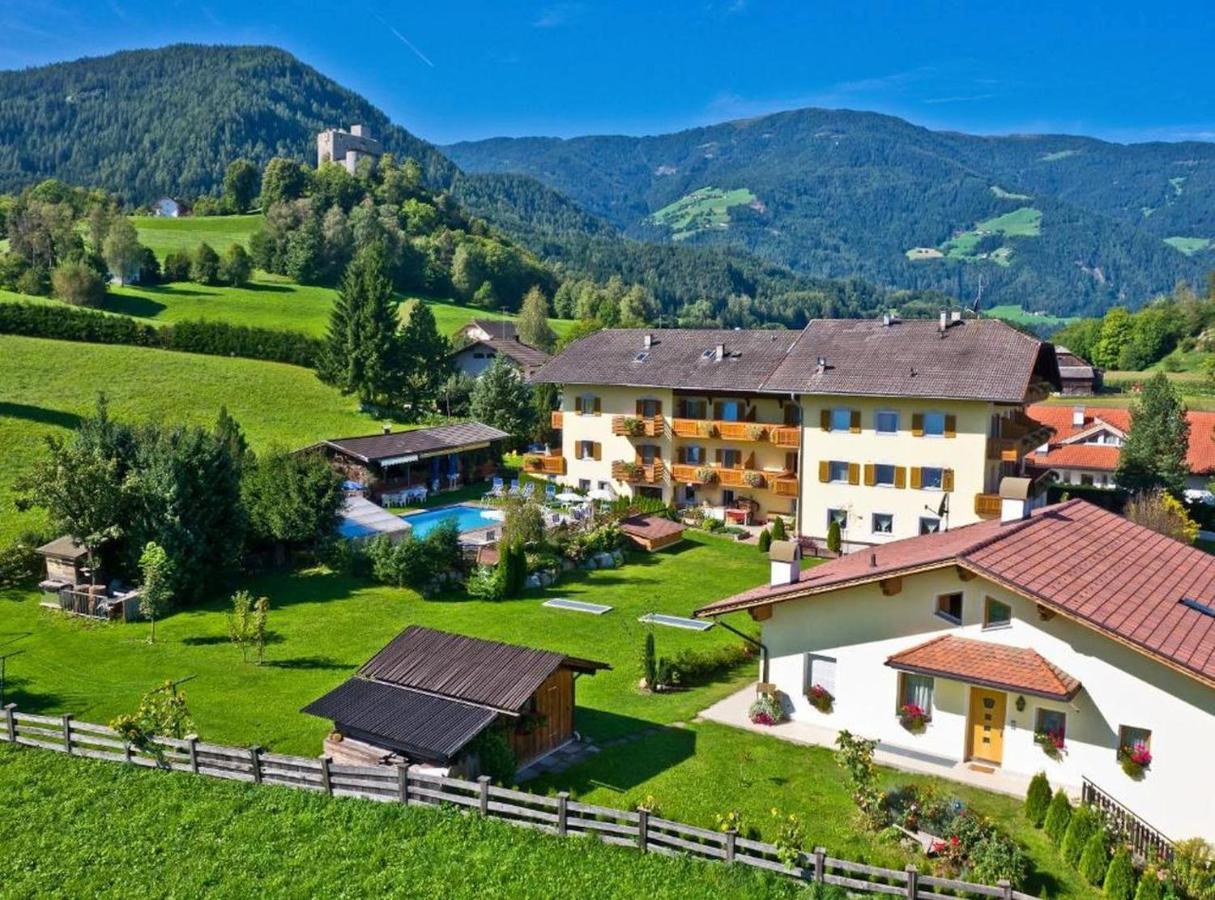 Hotel Martinerhof Сан Лоренцо ди Себато Екстериор снимка