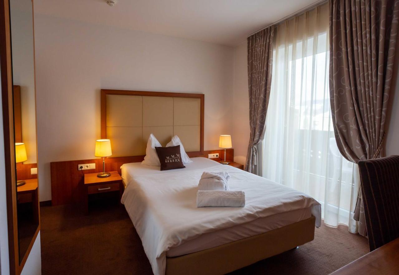 Hotel Martinerhof Сан Лоренцо ди Себато Екстериор снимка